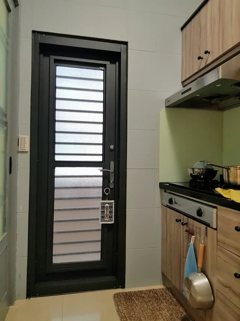 實木門改造為三合一通風門