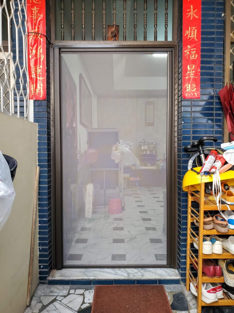 隨處定位捲軸紗門 安裝 台南市東區崇明13街