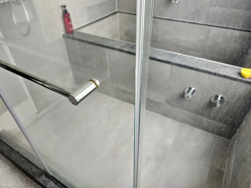 主臥浴室乾濕分離改善後