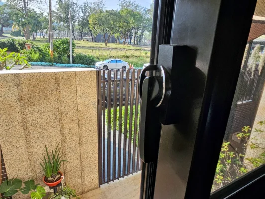 客戶滿意使用國田精品門窗