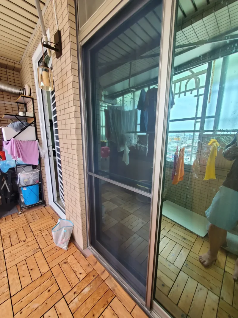 黑色高質感機能紗網外觀