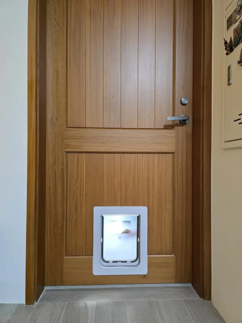 鄉村風木門貓門安裝