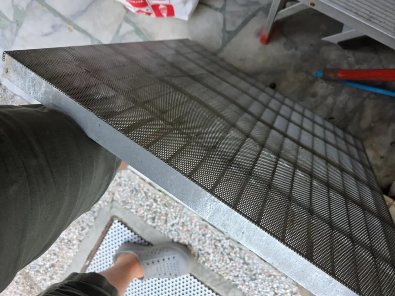 不鏽鋼濾網沖孔密度細節